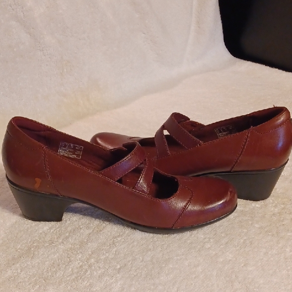 Elegant Brown Women's Shoes - Picture 5 of 10